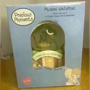 Precious Moments Musical Waterball -  O Little Town of Bethlehem'  - 2003 - NIP